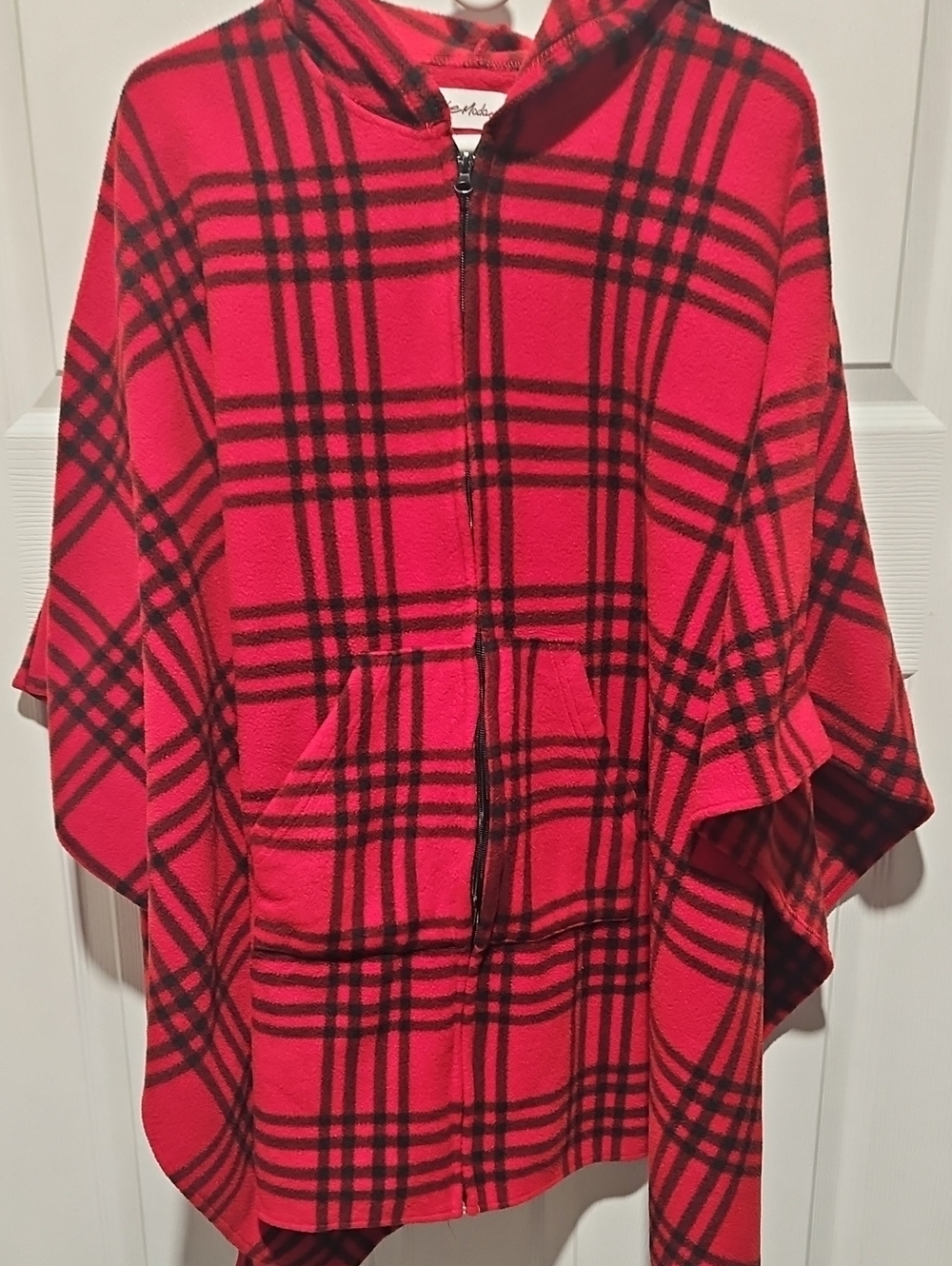 La Moda Red Plaid Hooded Zip Poncho